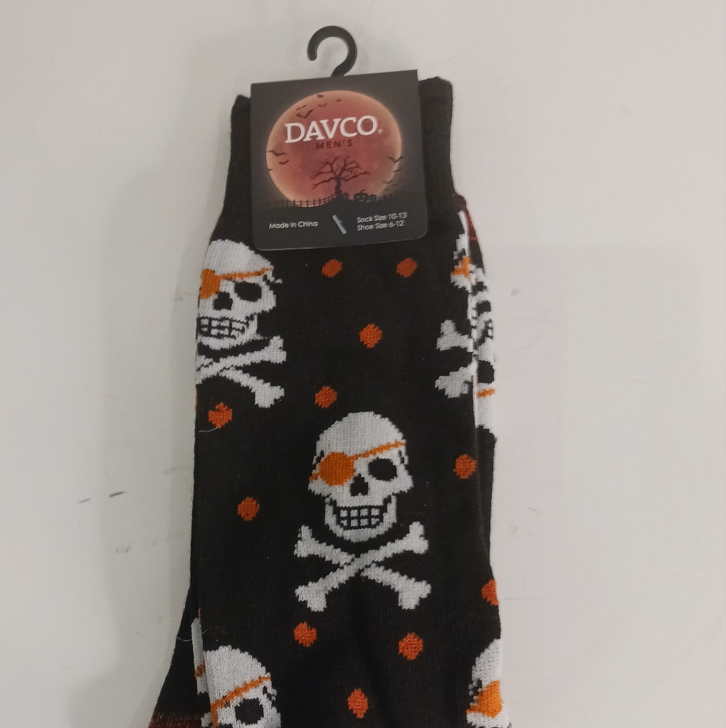 Skull And Crossbones Wearing An Eye Patch Socks